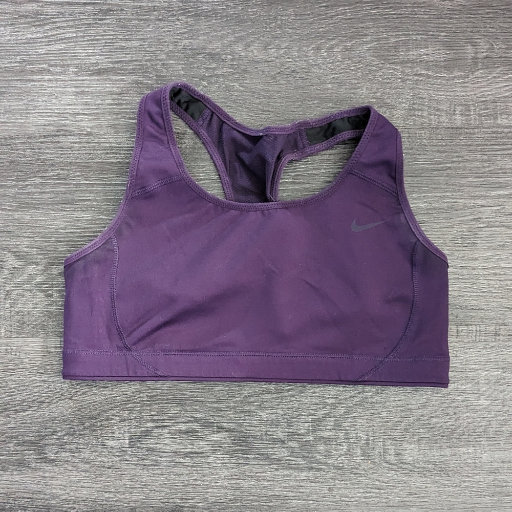 ⭐️nike sports bra